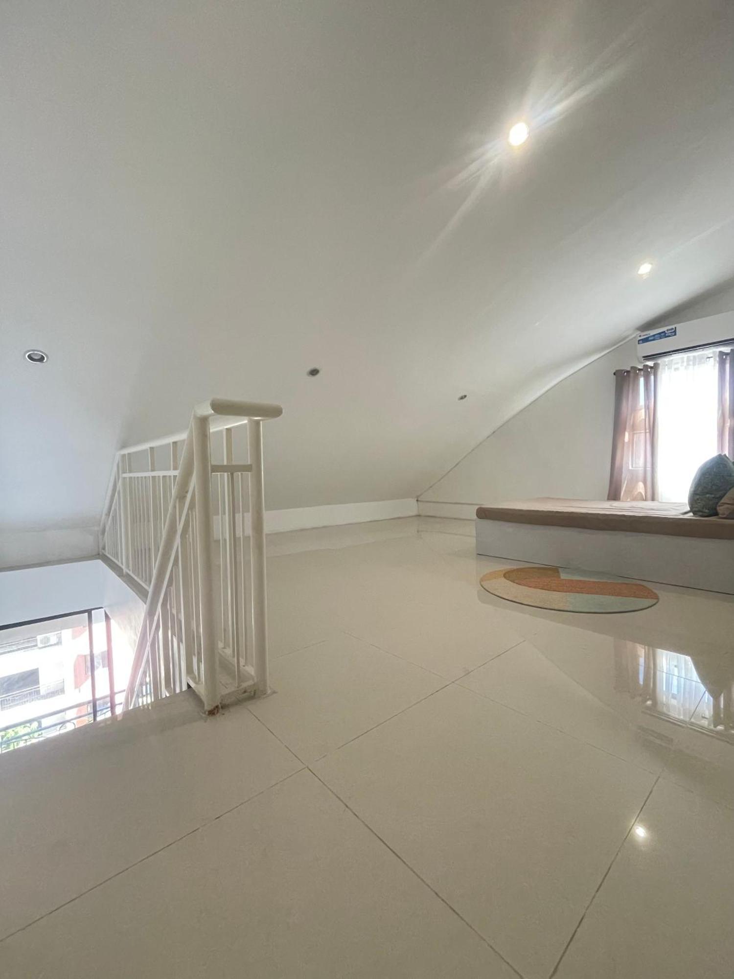 The Penthouse Suite Lapu-Lapu City Eksteriør bilde
